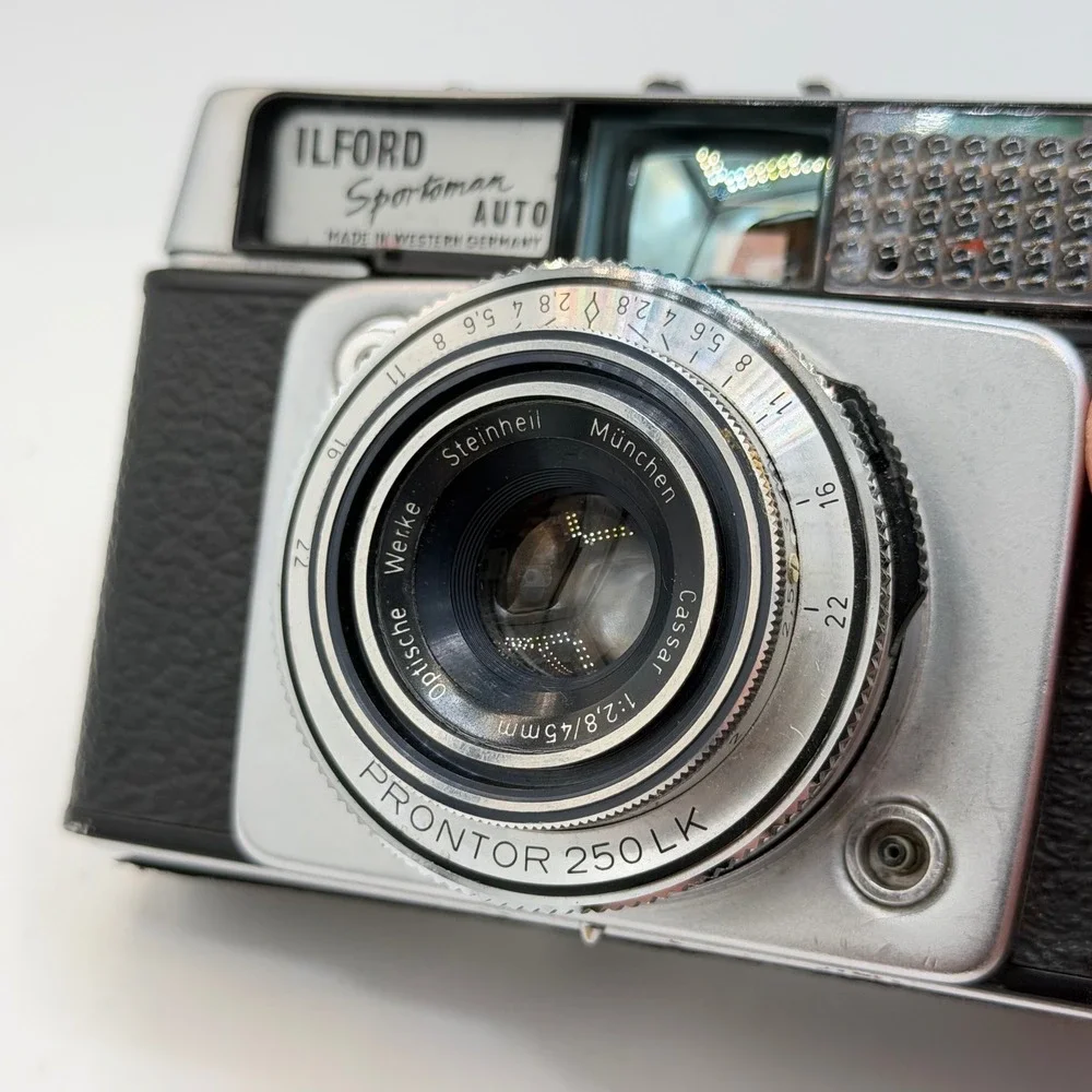 Ilford mechanically works